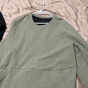 Lululemon mens crew neck